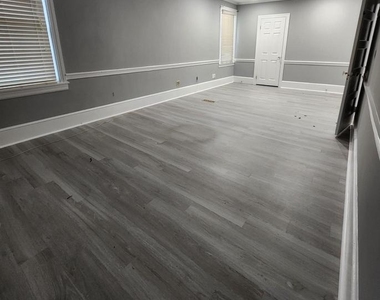 80 E Main Street - Photo Thumbnail 7