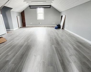 80 E Main Street - Photo Thumbnail 8
