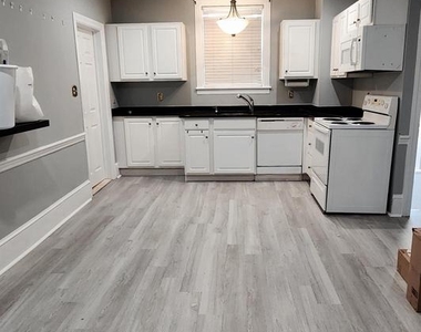 80 E Main Street - Photo Thumbnail 1