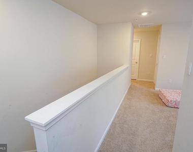 1712 Severn Street - Photo Thumbnail 32