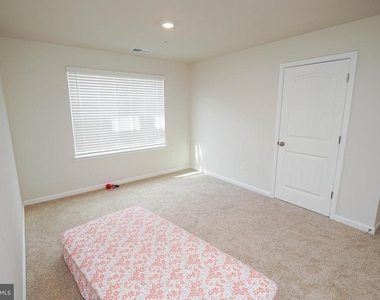 1712 Severn Street - Photo Thumbnail 34