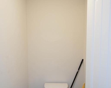 1712 Severn Street - Photo Thumbnail 41
