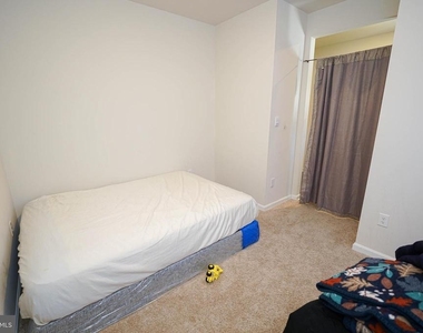 1712 Severn Street - Photo Thumbnail 11