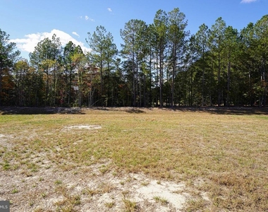 1712 Severn Street - Photo Thumbnail 6