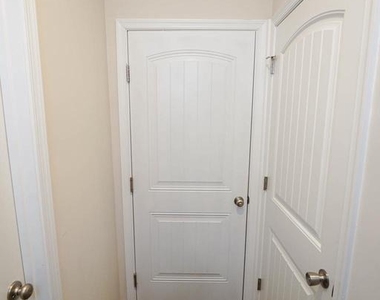 1712 Severn Street - Photo Thumbnail 23