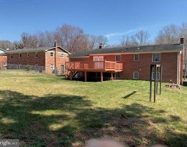 6920 Groveton Drive - Photo Thumbnail 24