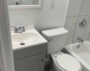 6920 Groveton Drive - Photo Thumbnail 12