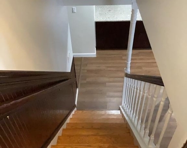 6920 Groveton Drive - Photo Thumbnail 16