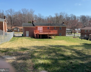 6920 Groveton Drive - Photo Thumbnail 23