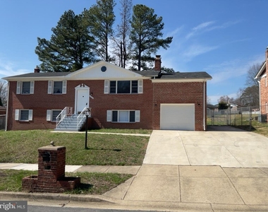 6920 Groveton Drive - Photo Thumbnail 1
