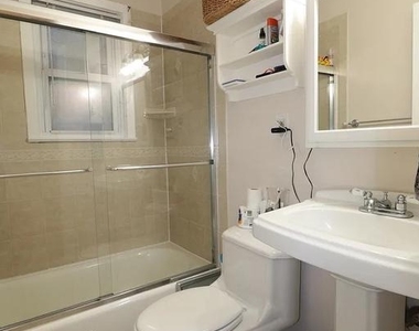 13904 Mills Avenue - Photo Thumbnail 17