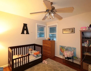 13904 Mills Avenue - Photo Thumbnail 13