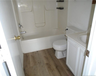 5595 Quietwood Place - Photo Thumbnail 10