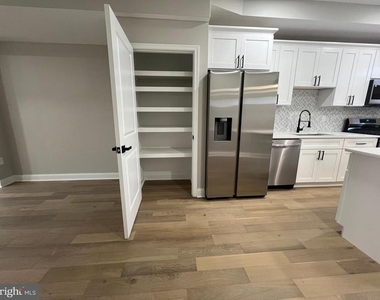 717 N Collington Avenue - Photo Thumbnail 6