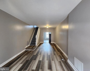 809 N Curley Street - Photo Thumbnail 2