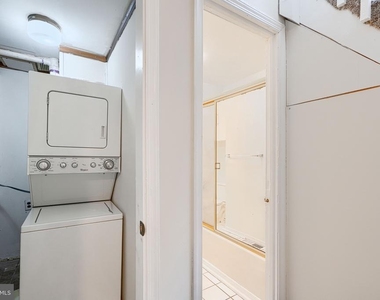 1138 W Lombard Street - Photo Thumbnail 9