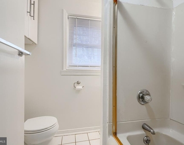 1138 W Lombard Street - Photo Thumbnail 12