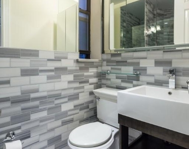 Copy of 60 Avenue B, Unit 4a - Photo Thumbnail 4