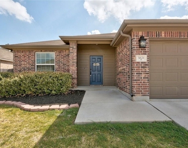 3621 Rams Horn Way - Photo Thumbnail 3