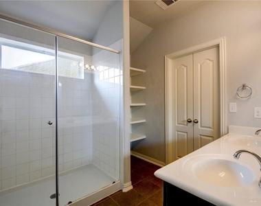 3621 Rams Horn Way - Photo Thumbnail 15