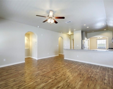 3621 Rams Horn Way - Photo Thumbnail 7