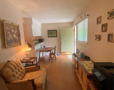 400 W 34th St - Photo Thumbnail 7