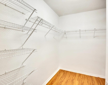 1002 Remington Dr - Photo Thumbnail 26