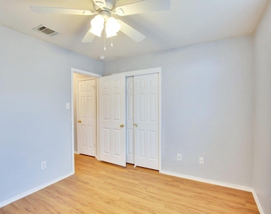 1002 Remington Dr - Photo Thumbnail 19