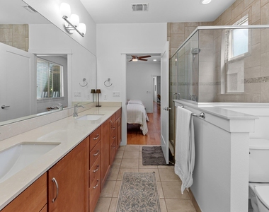 4408 Banister Ln - Photo Thumbnail 16
