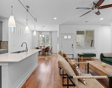 4408 Banister Ln - Photo Thumbnail 9