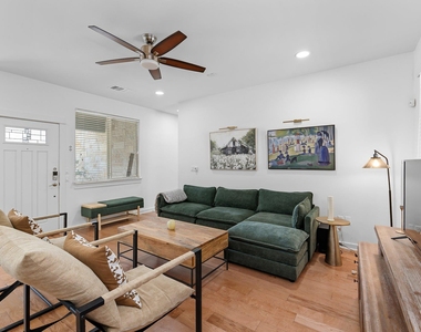 4408 Banister Ln - Photo Thumbnail 8