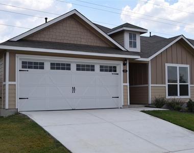 208 Shugart St - Photo Thumbnail 27