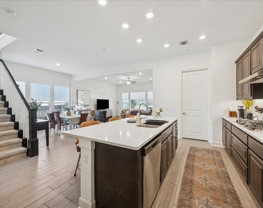 12506 Ayrshire Way - Photo Thumbnail 25