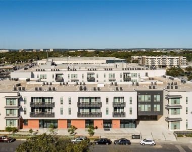 5310 Helen St - Photo Thumbnail 15