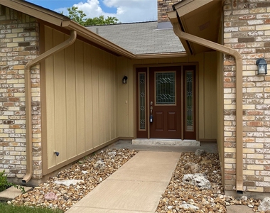 1510 Boffi Cir - Photo Thumbnail 7