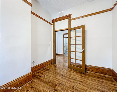 138 E Duval Street - Photo Thumbnail 35