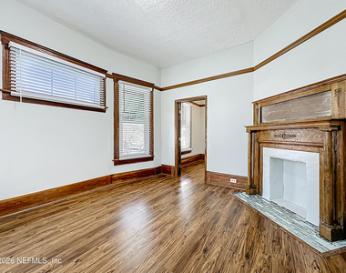 138 E Duval Street - Photo Thumbnail 37