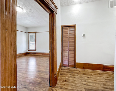 138 E Duval Street - Photo Thumbnail 13
