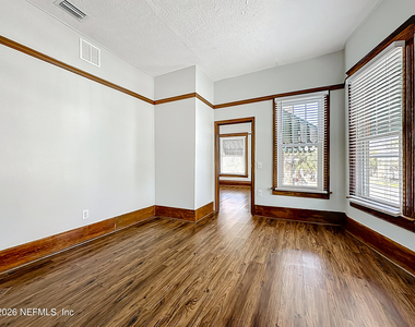 138 E Duval Street - Photo Thumbnail 38