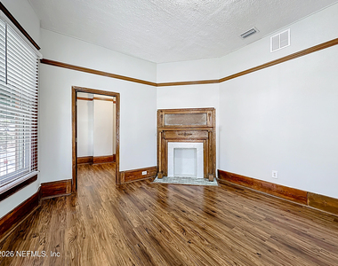 138 E Duval Street - Photo Thumbnail 40