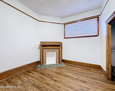 138 E Duval Street - Photo Thumbnail 18