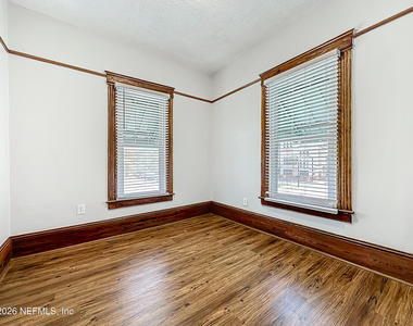 138 E Duval Street - Photo Thumbnail 26