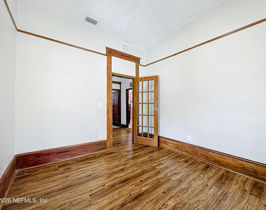 138 E Duval Street - Photo Thumbnail 14