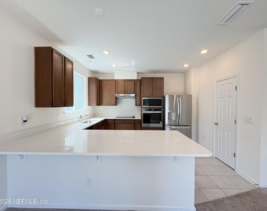 302 Rambling Brook Trail - Photo Thumbnail 10