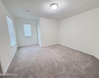302 Rambling Brook Trail - Photo Thumbnail 27