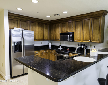 1478 Riverplace Boulevard - Photo Thumbnail 2