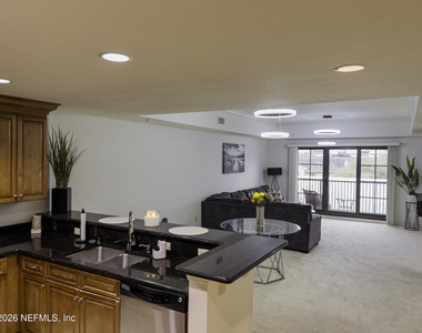 1478 Riverplace Boulevard - Photo Thumbnail 6
