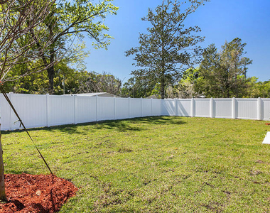9108 Red Bird Lane - Photo Thumbnail 17