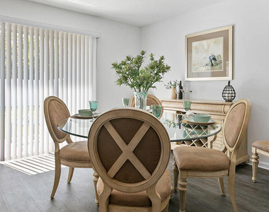 9108 Red Bird Lane - Photo Thumbnail 8