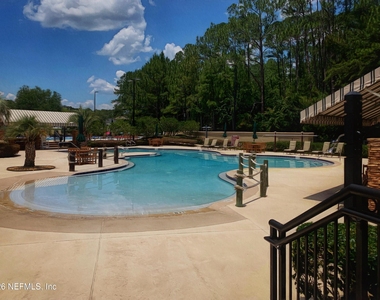 955 Registry Boulevard - Photo Thumbnail 15